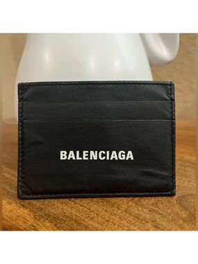 BALENCIAGA BLACK CARD HOLDER